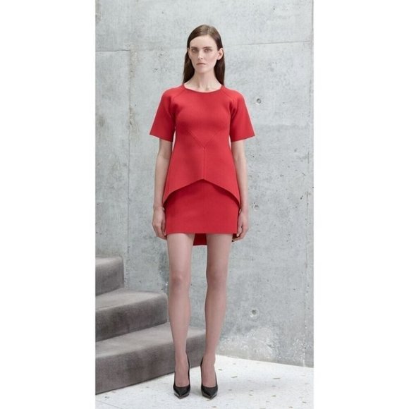 Scanlan Theodore Tops - Scanlan Theodore Milano Crepe Knit Cylinder top size 8